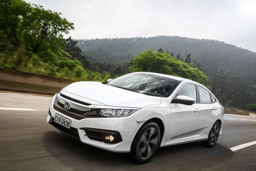  Honda Civic EXL Sedan (FC) 2016 года  (LA) (фото 3 из 41)